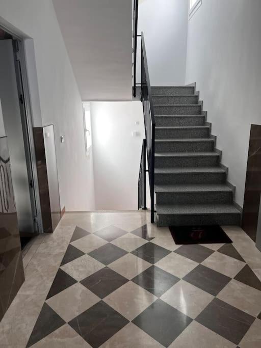 La Casa De La Avenida Apartment Cenes De La Vega Bagian luar foto